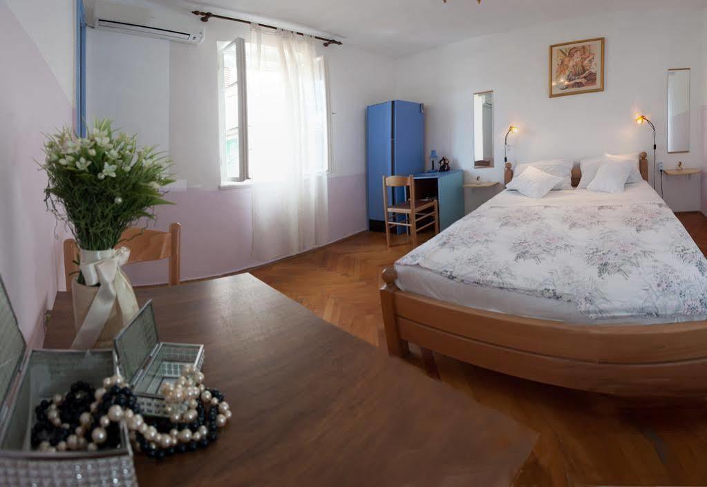 Dalmatian House Split Exterior foto